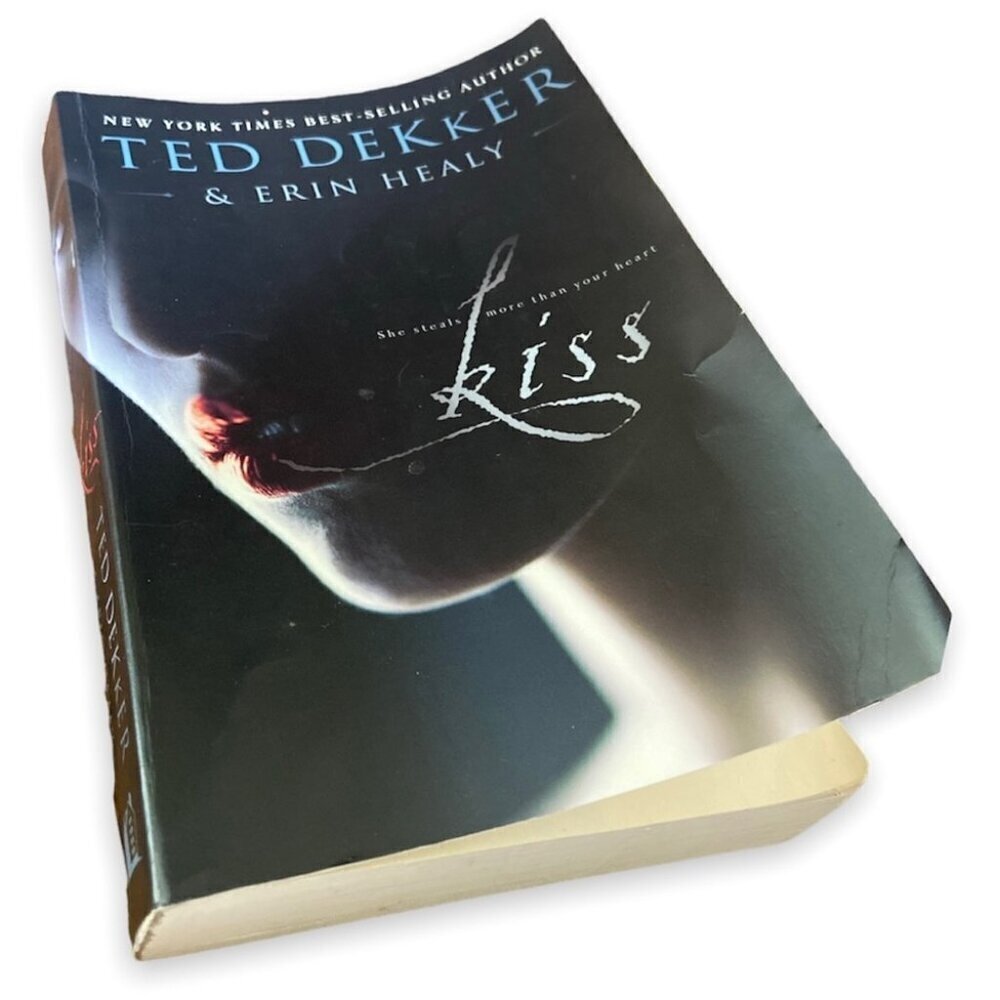 Paper back book ‘KISS’ by Ted Dekker